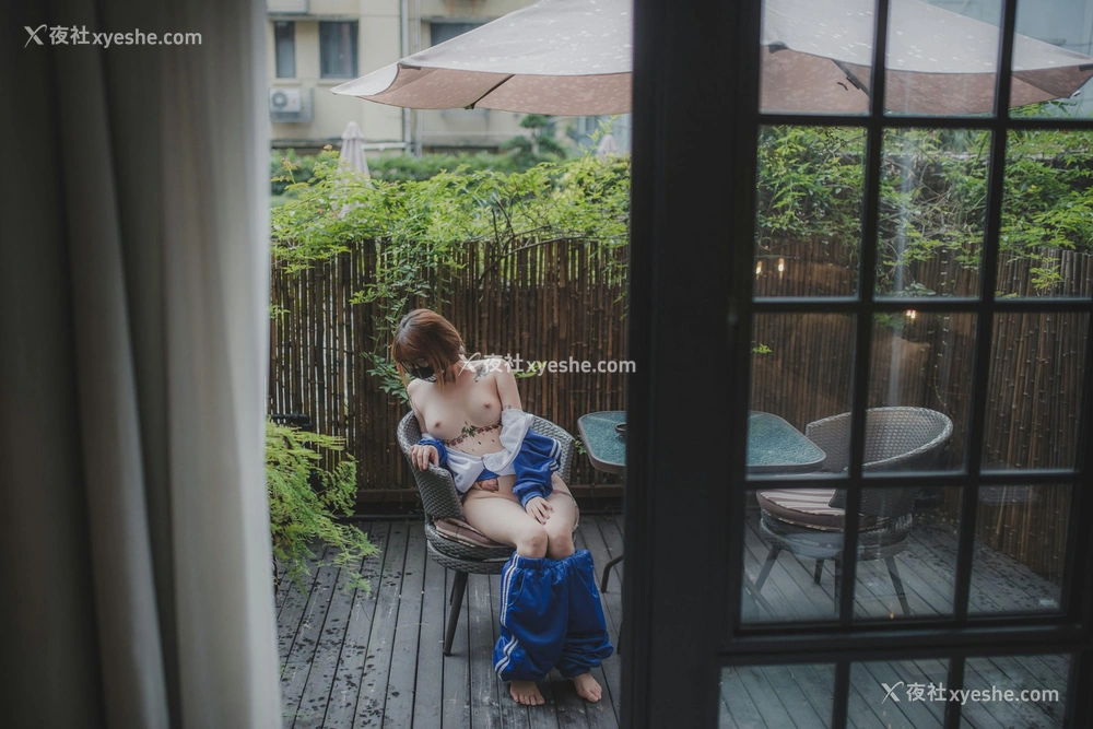 1P - 女子高中撸至深套图
