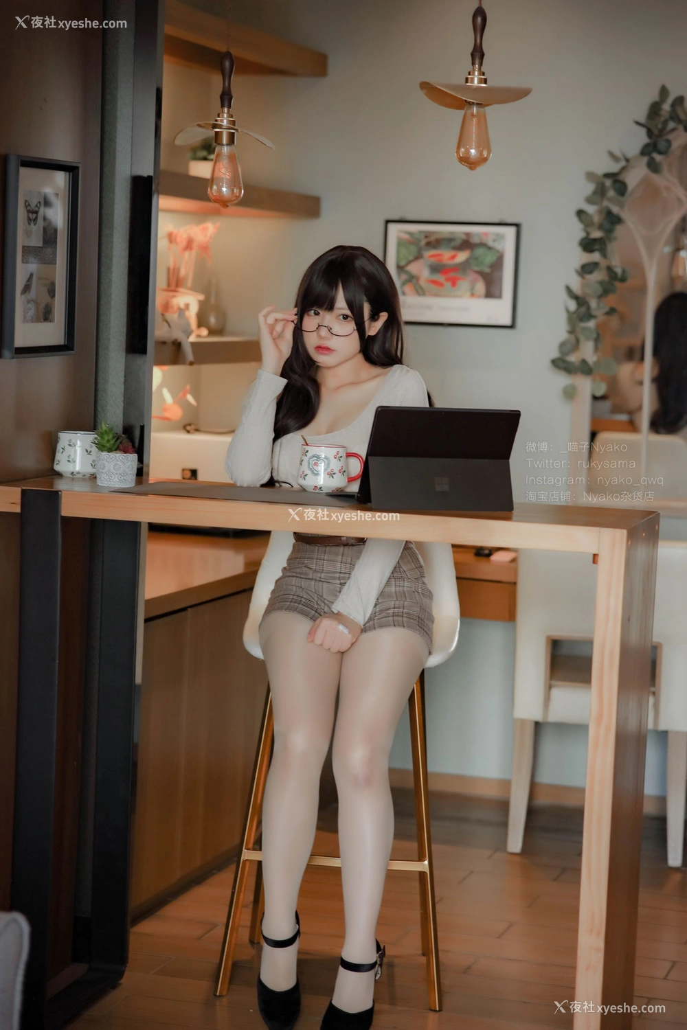 1P - Nyako喵子《人妻本》