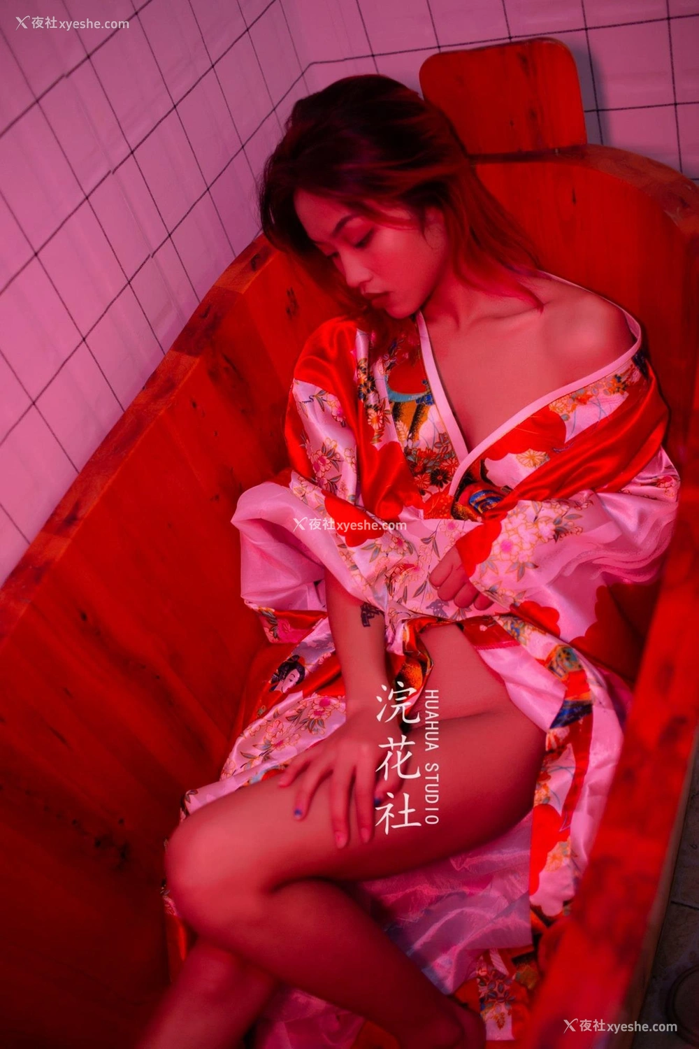 1P - 摄影师浣花社作品集