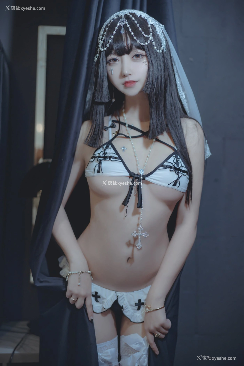 1P - 过期米线线喵《禁忌修女》