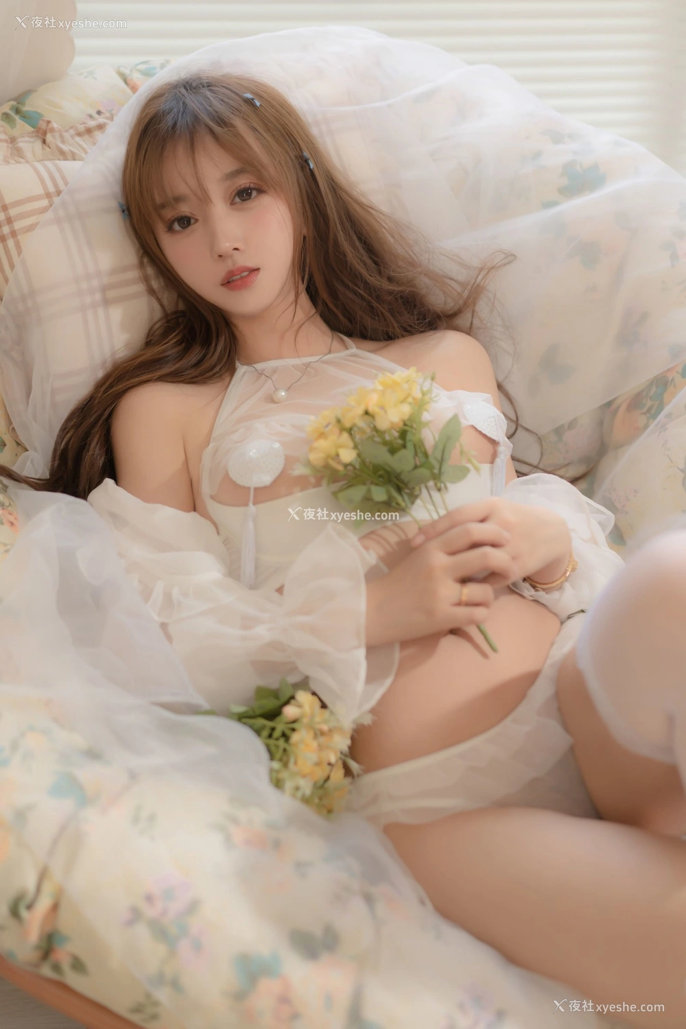 1P - 过期米线线喵《坠落天使》