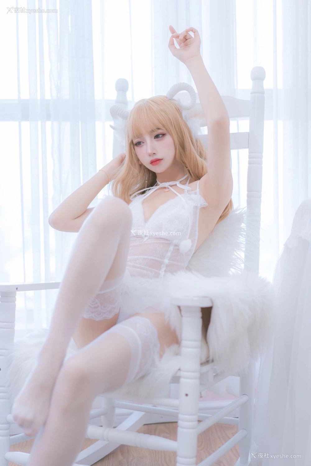 1P - 过期米线线喵《小羊咩》