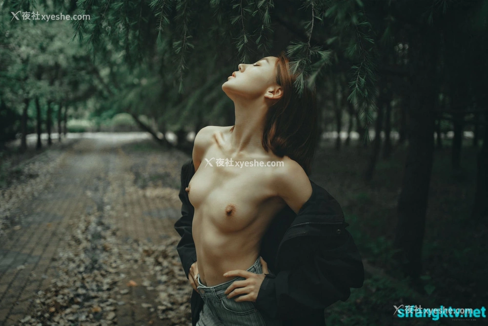 1P - 【网络收集】王动WANIMAL 御用上海模特 Ada 人体私拍合集