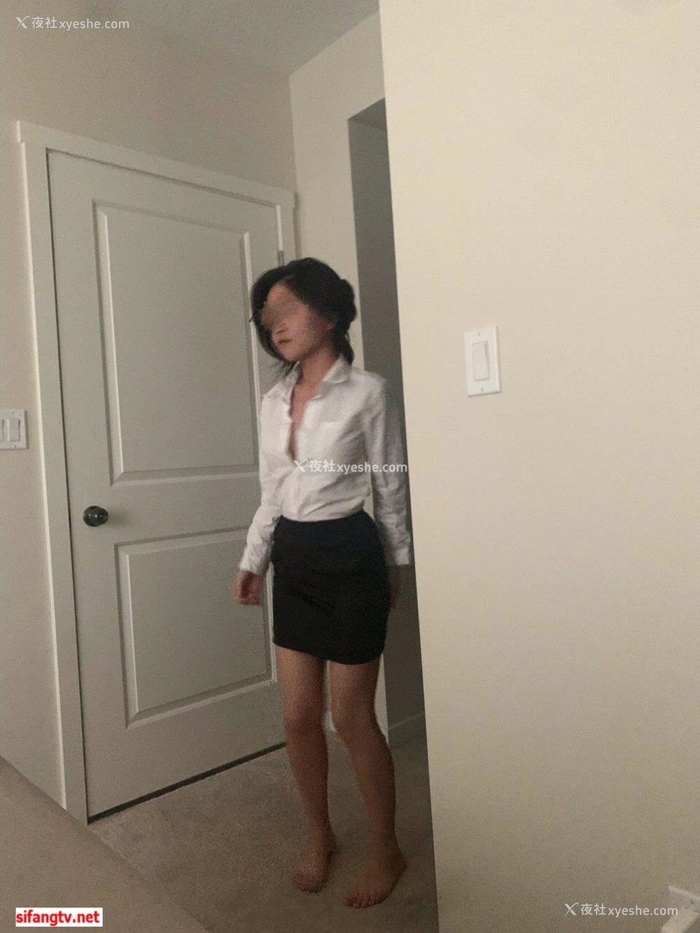 1P - 自拍流出：和极品养眼女友的性福生活