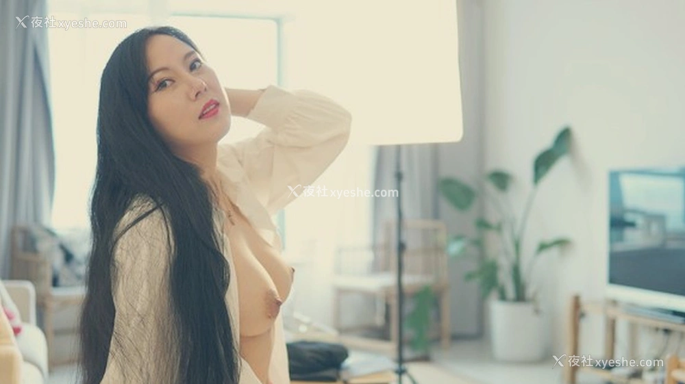 1P - 福利姬 韵味少妇ChangE月亮女神和闺蜜 大尺度VIP福利帖