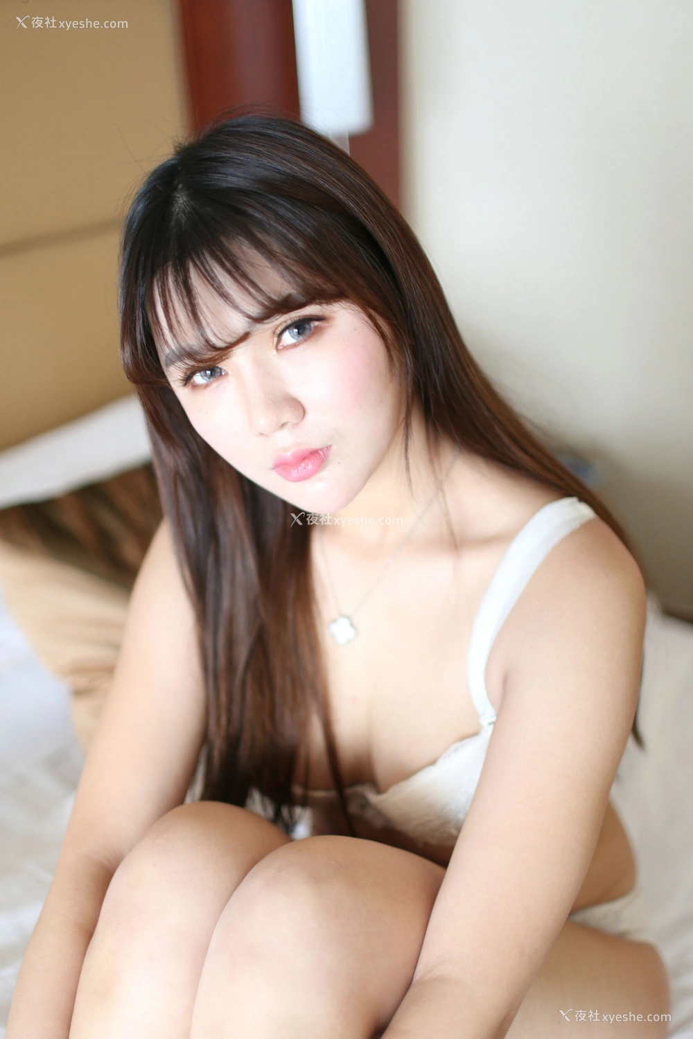 1P - 国模扬扬性感写真套图