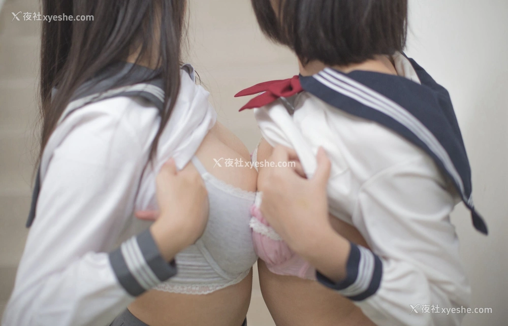 1P - 软软酱&悠宝《大学露出》