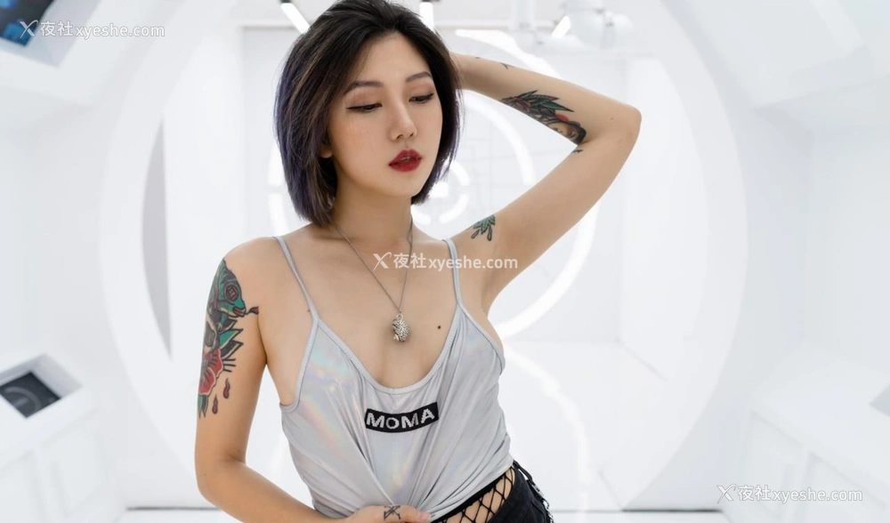 1P - 摄影师 ArtStu 人体私拍作品收集