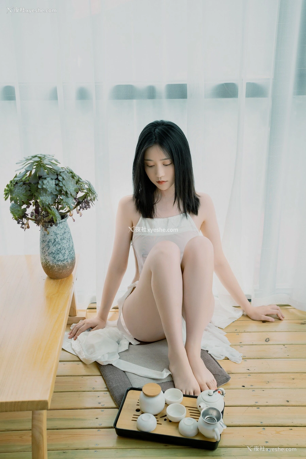 1P - 年年《么么茶》