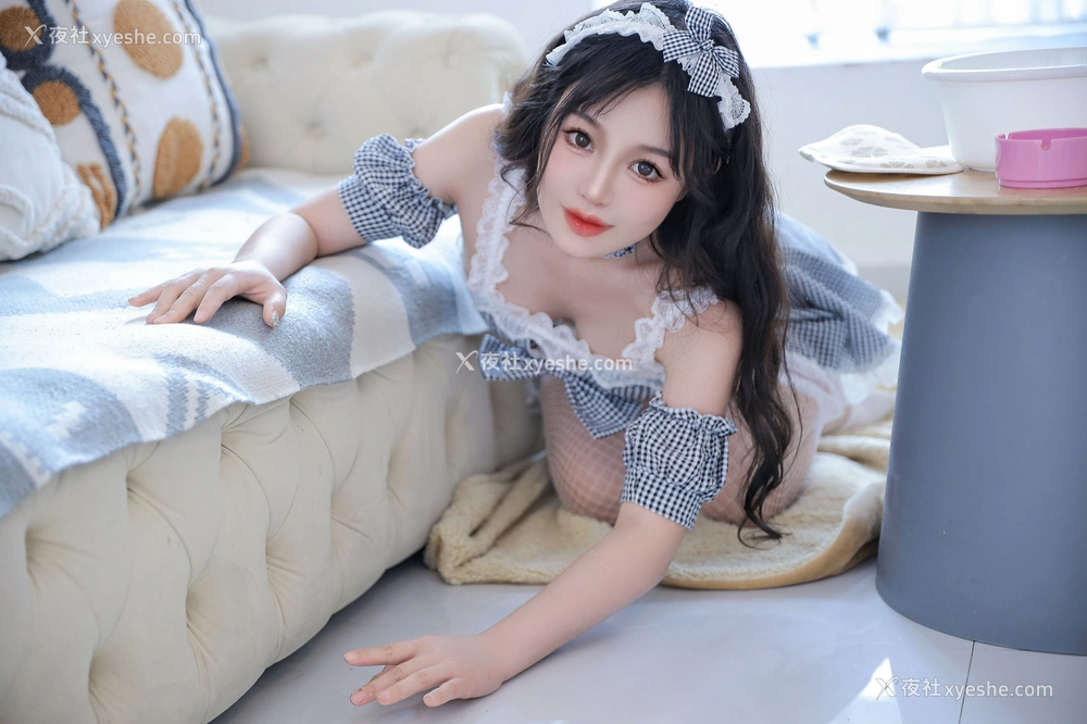 1P - 桃暖酱《私人女仆》