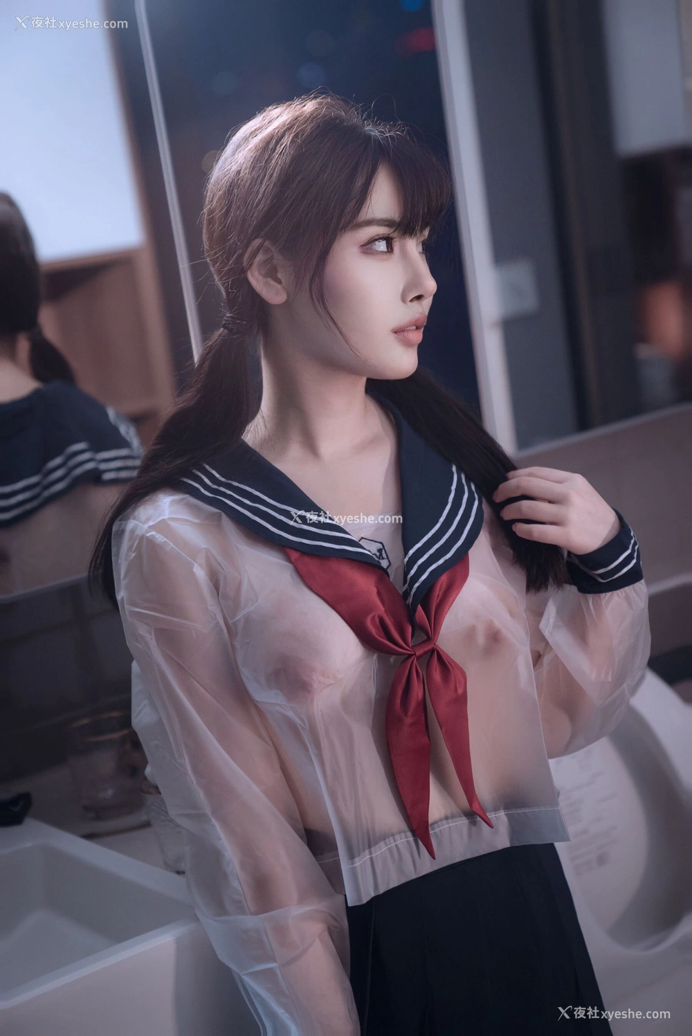 1P - 恋恋艾妮《JK制服》