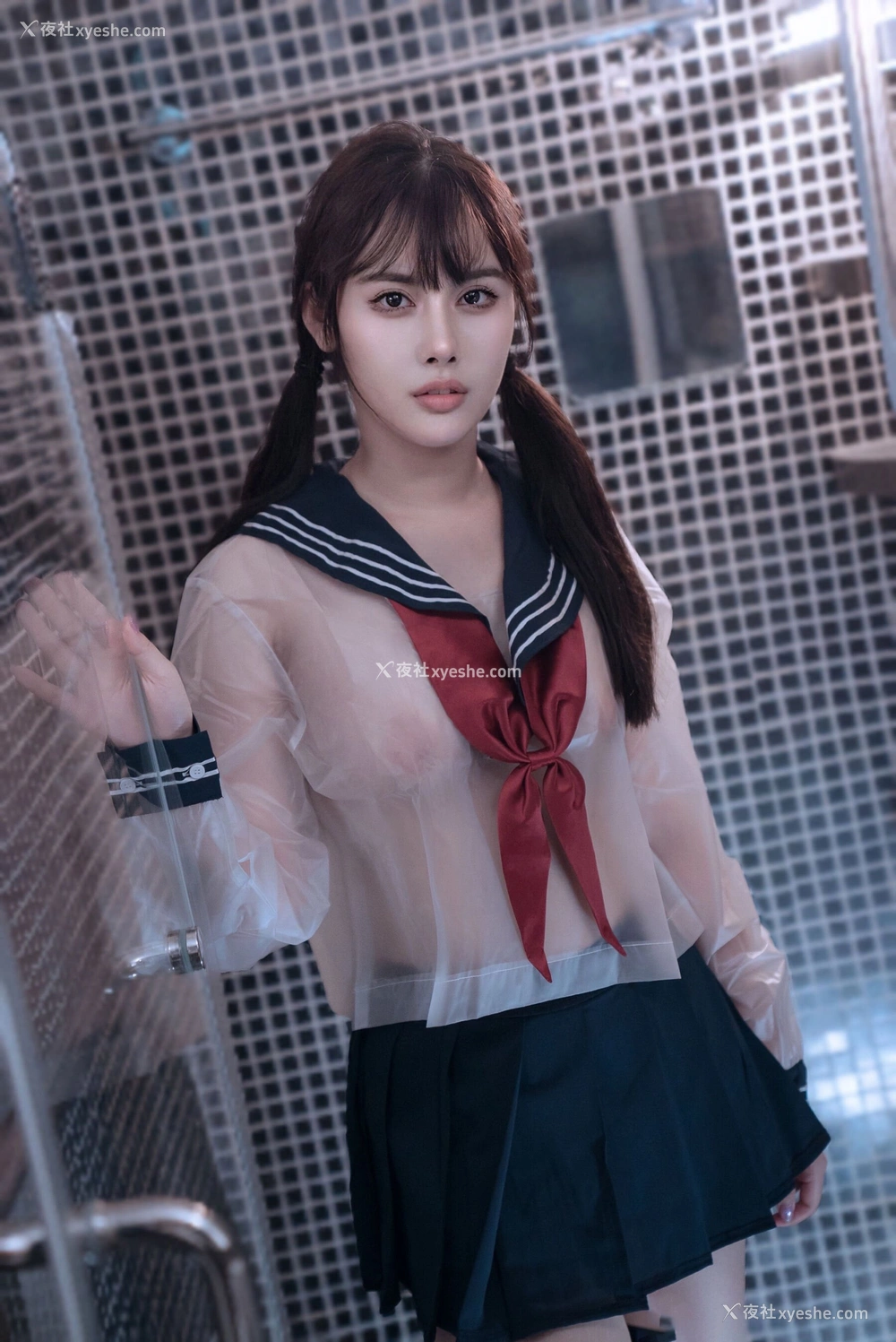 1P - 恋恋艾妮《JK制服》