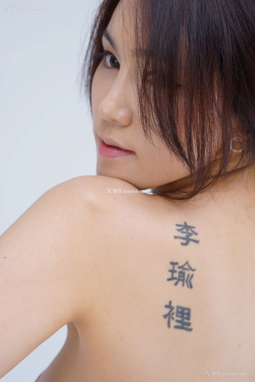 1P - 韩模 이유이（李宥利）大尺度人体私拍套图