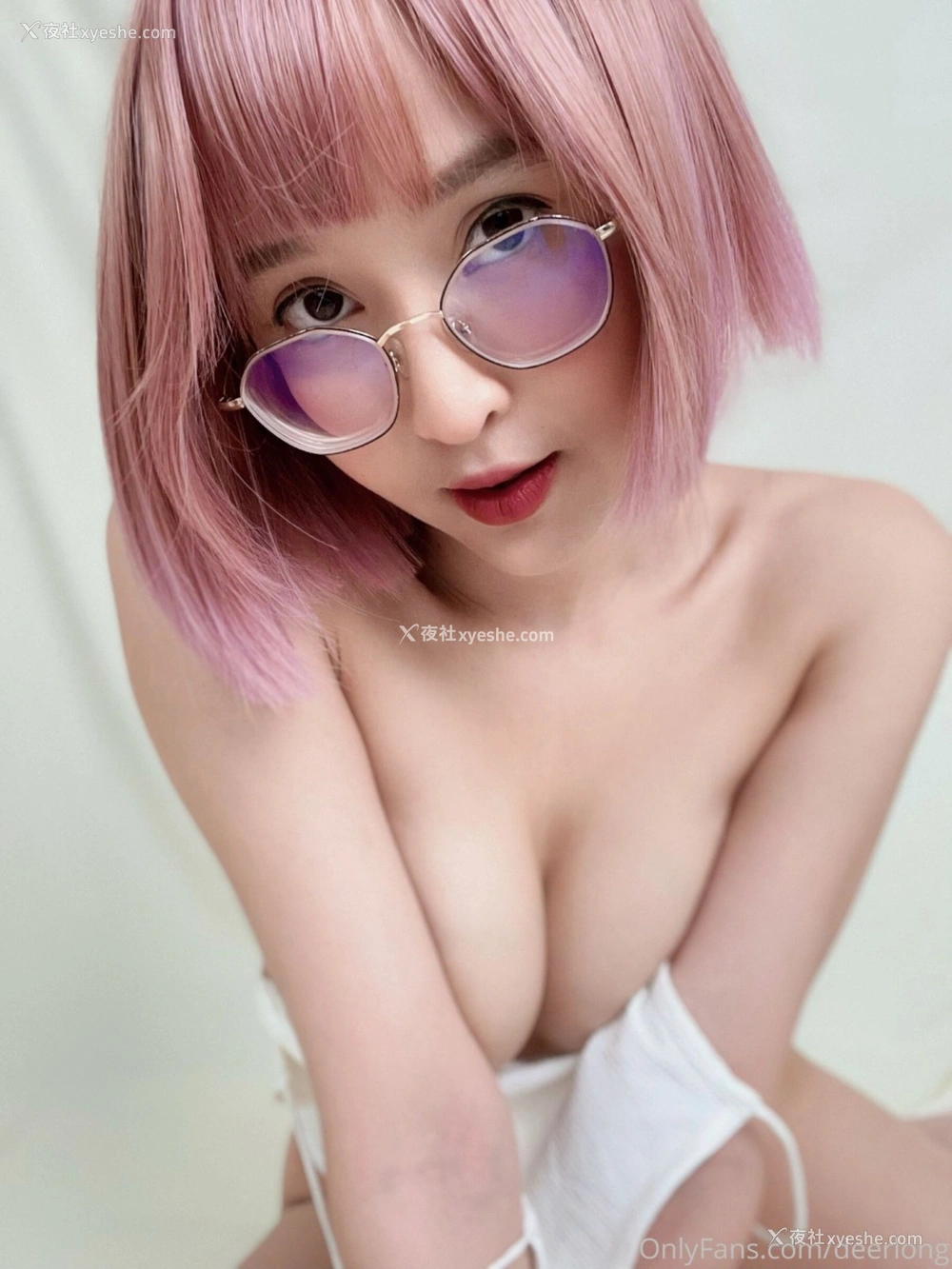 1P - Deerlong《OnlyFans合集》