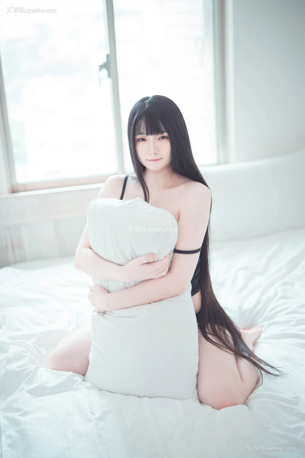 1P - 落落Raku《Weekend》