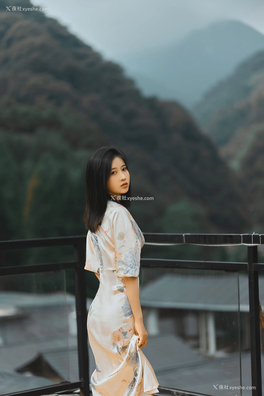1P - 年年《七月》