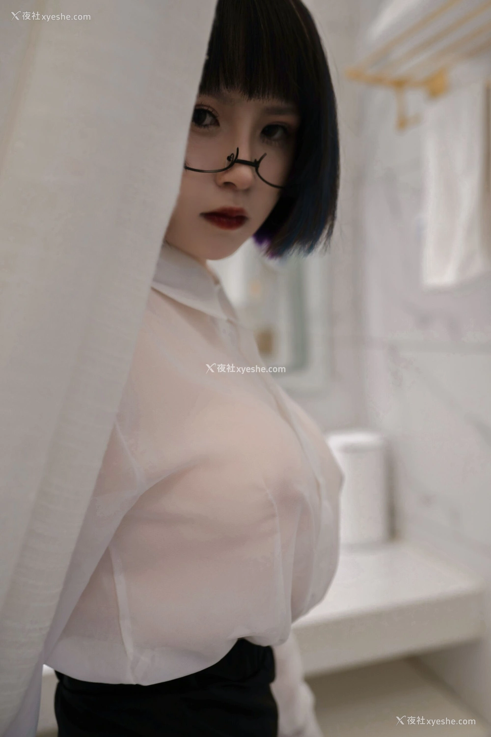 1P - 晕崽Zz《迷情小秘》