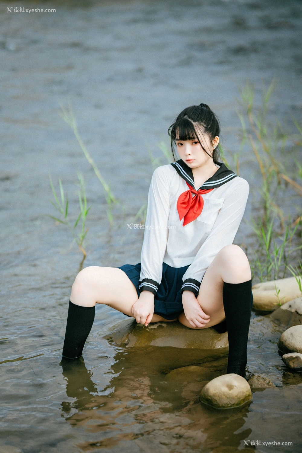 1P - 落落Raku《闪光少女》