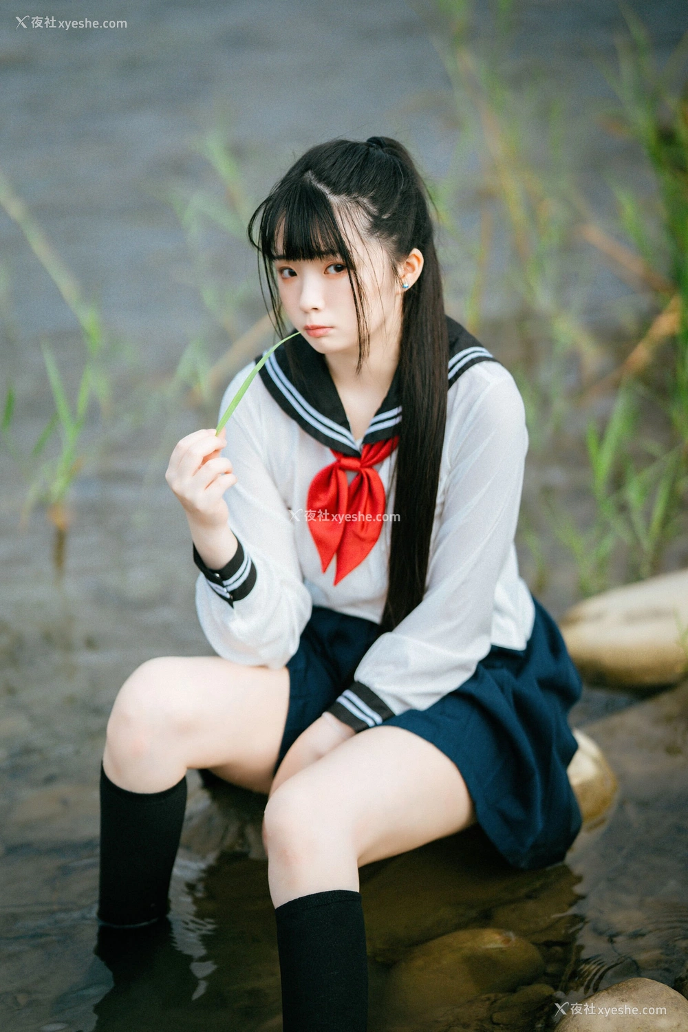 1P - 落落Raku《闪光少女》