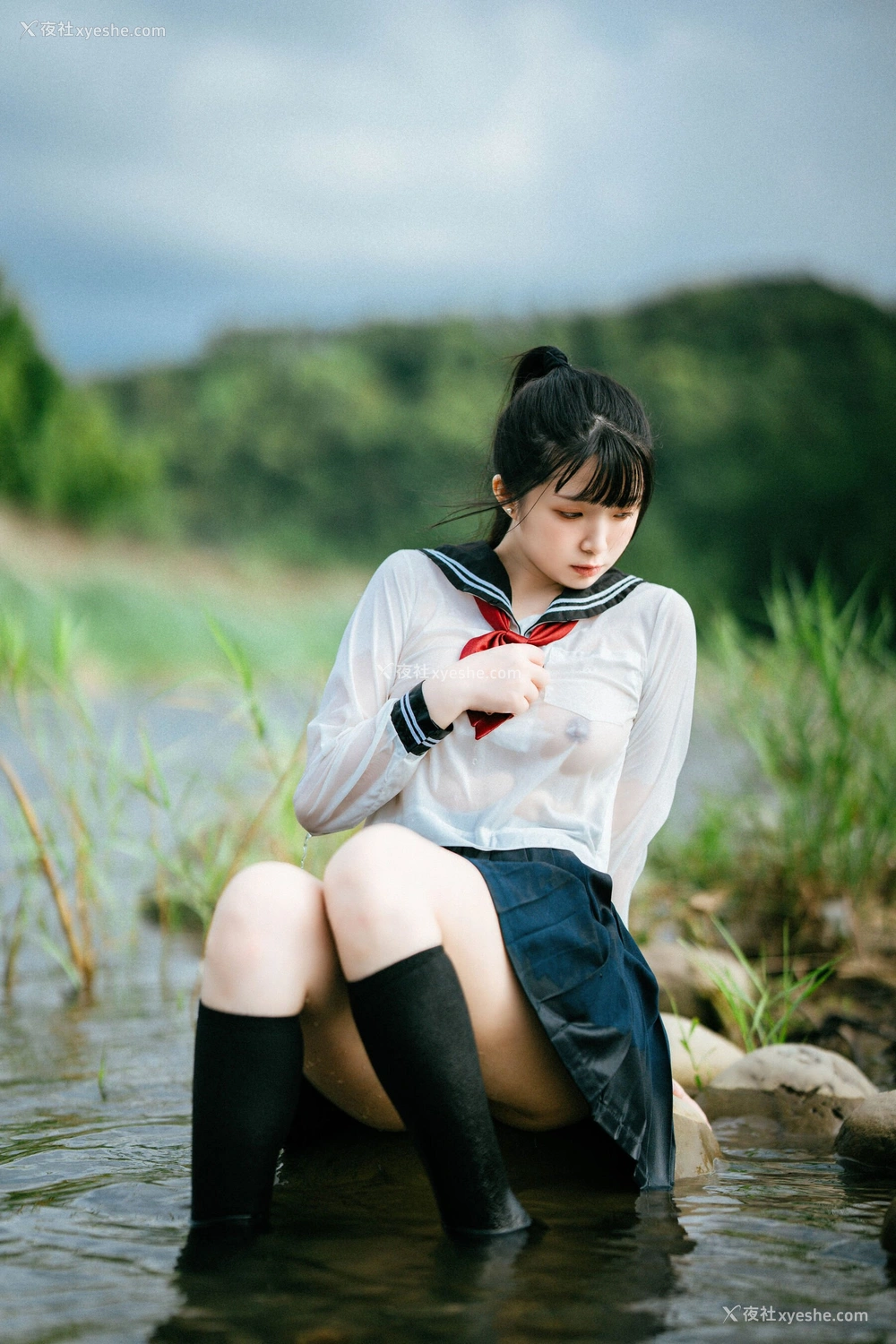 1P - 落落Raku《闪光少女》