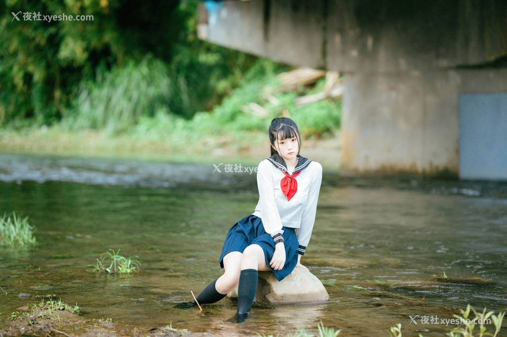 1P - 落落Raku《闪光少女》