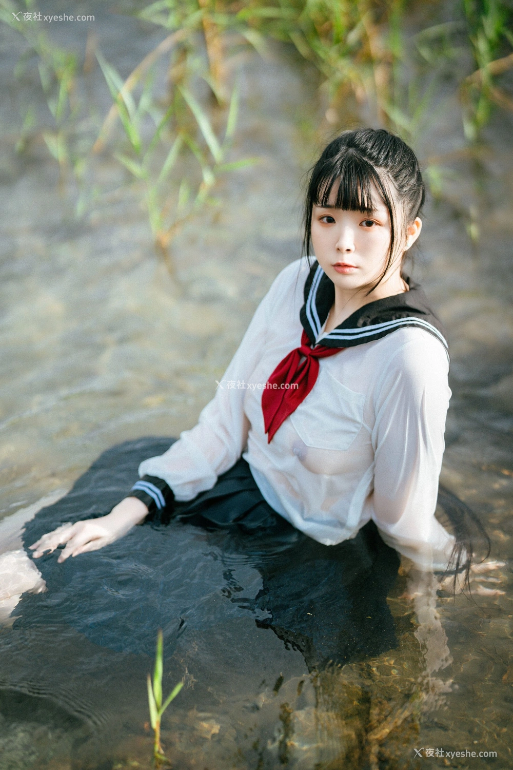 1P - 落落Raku《闪光少女》