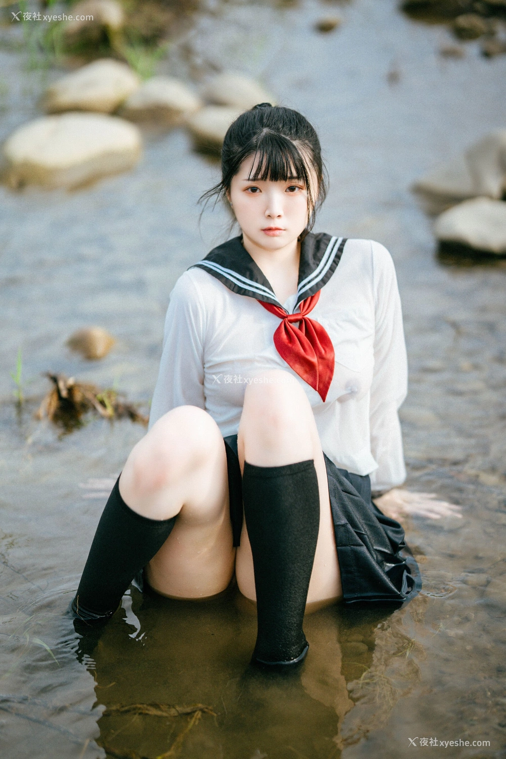 1P - 落落Raku《闪光少女》