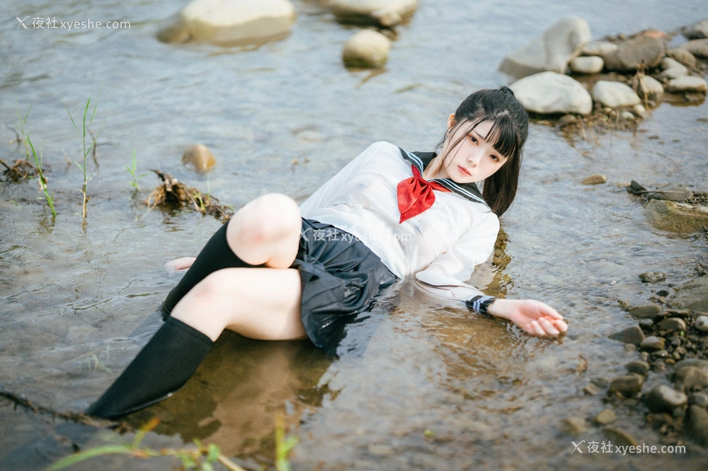 1P - 落落Raku《闪光少女》
