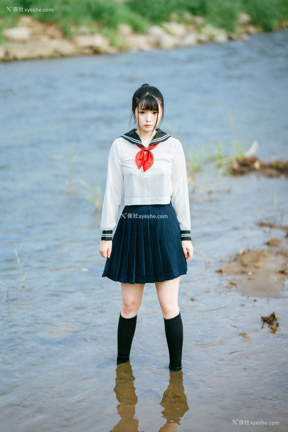 1P - 落落Raku《闪光少女》