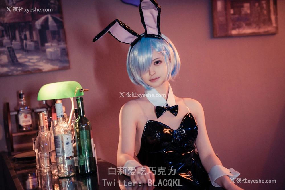 1P - 白莉爱吃巧克力《蕾姆兔女郎》