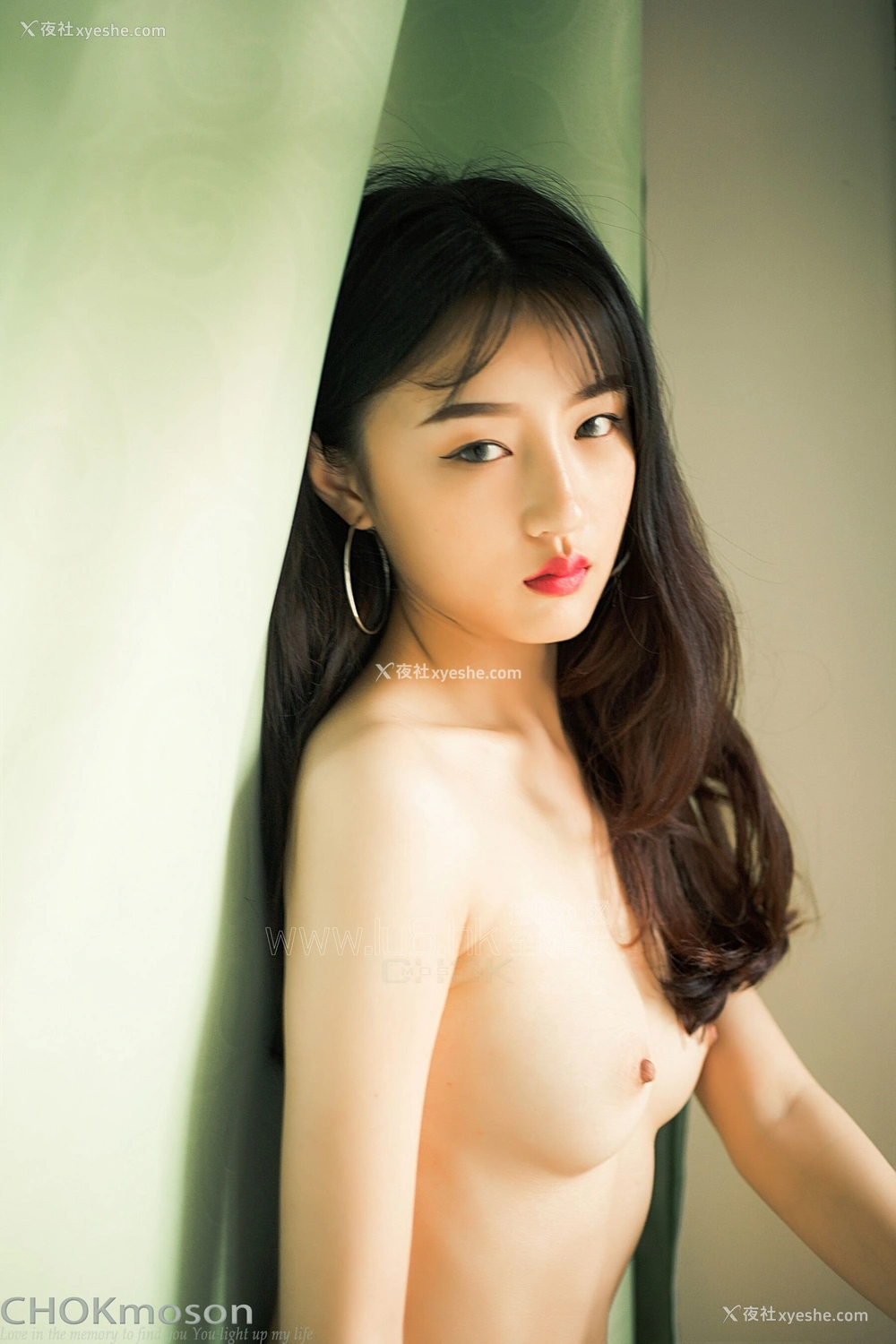 1P - 少女脱