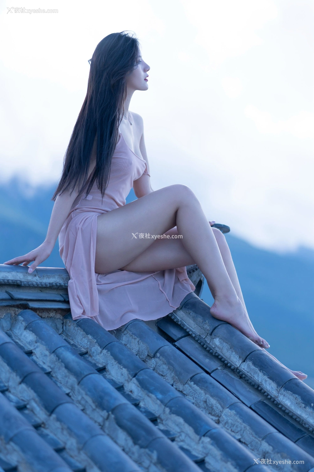 1P - 就是阿朱啊《天台屋顶》