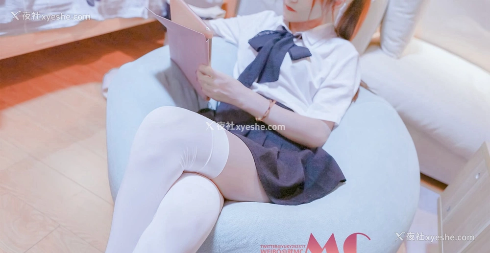 1P - 摄影师 就MC 人体私拍合集
