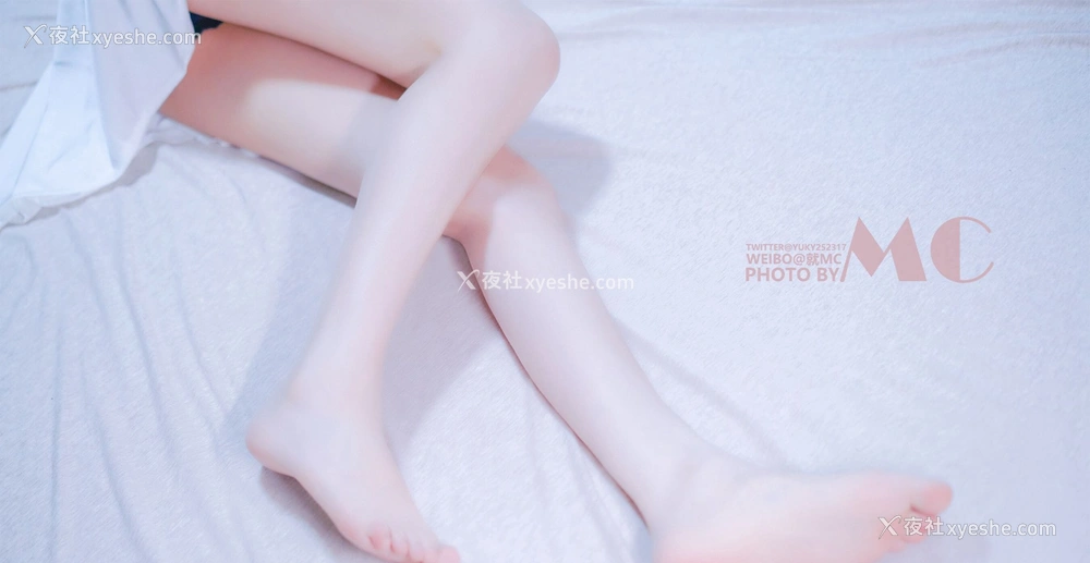 1P - 摄影师 就MC 人体私拍合集