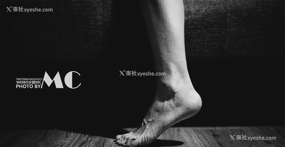 1P - 摄影师 就MC 人体私拍合集