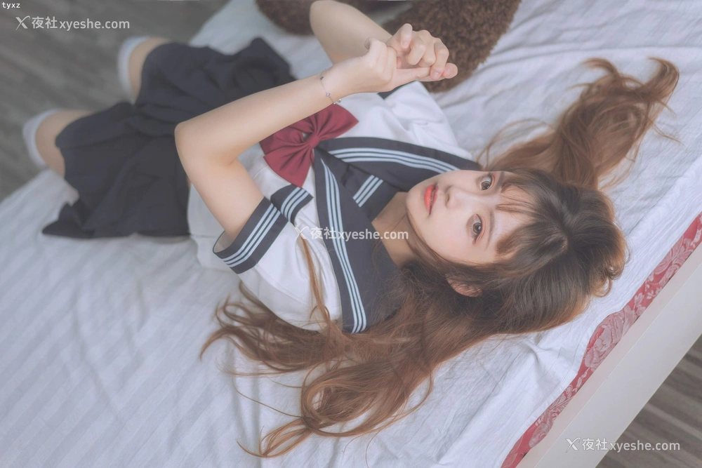 1P - 一只云烧《JK少女的日常》
