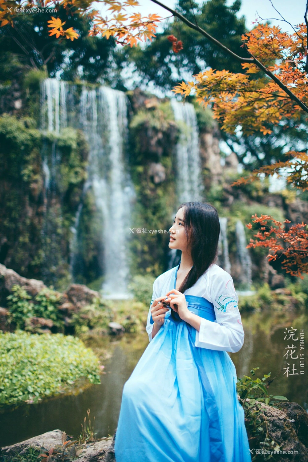 1P - 浣花社《毛心怡》