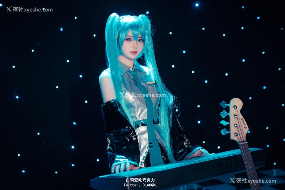 1P - 白莉爱吃巧克力《未来初音 Miku》