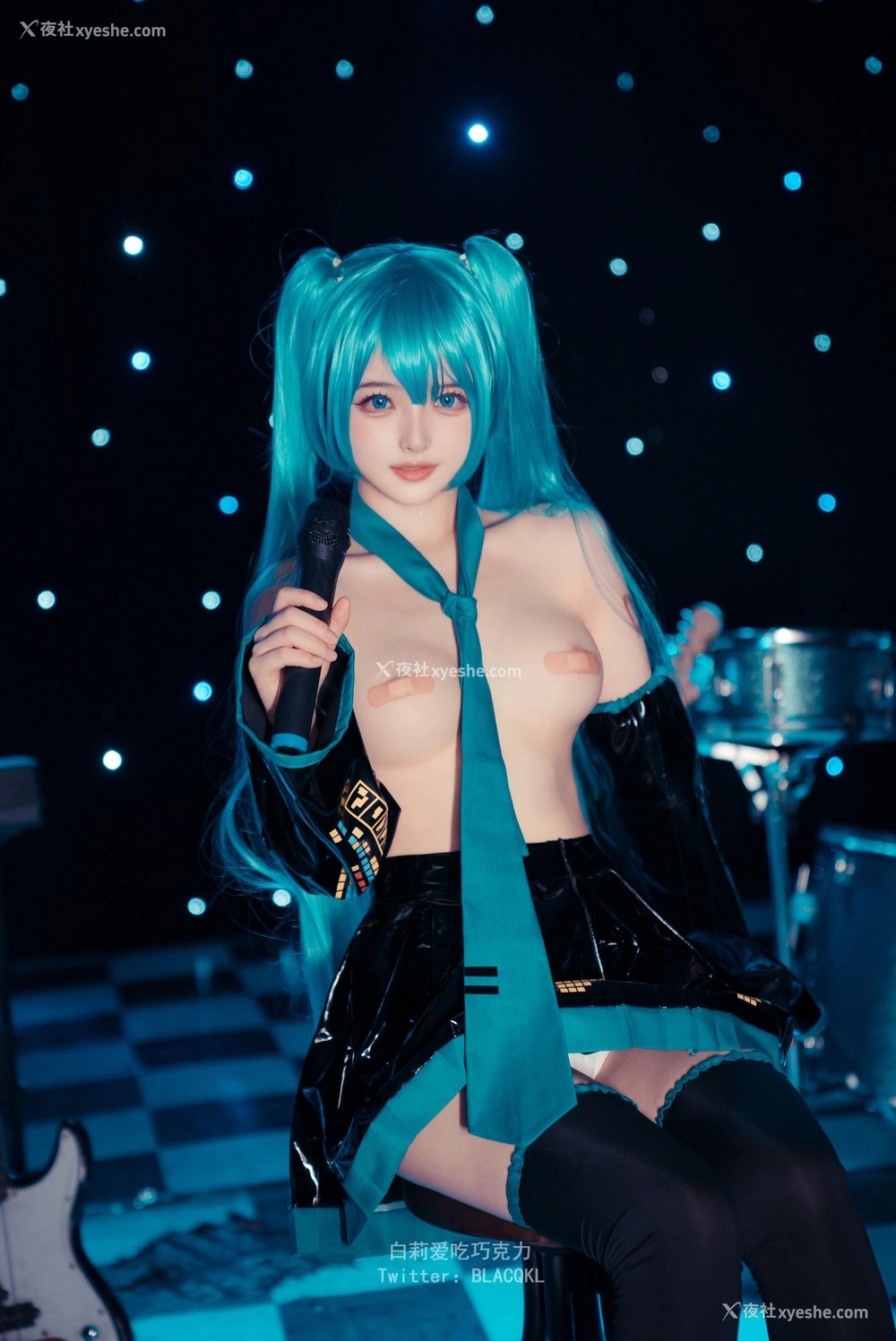 1P - 白莉爱吃巧克力《未来初音 Miku》