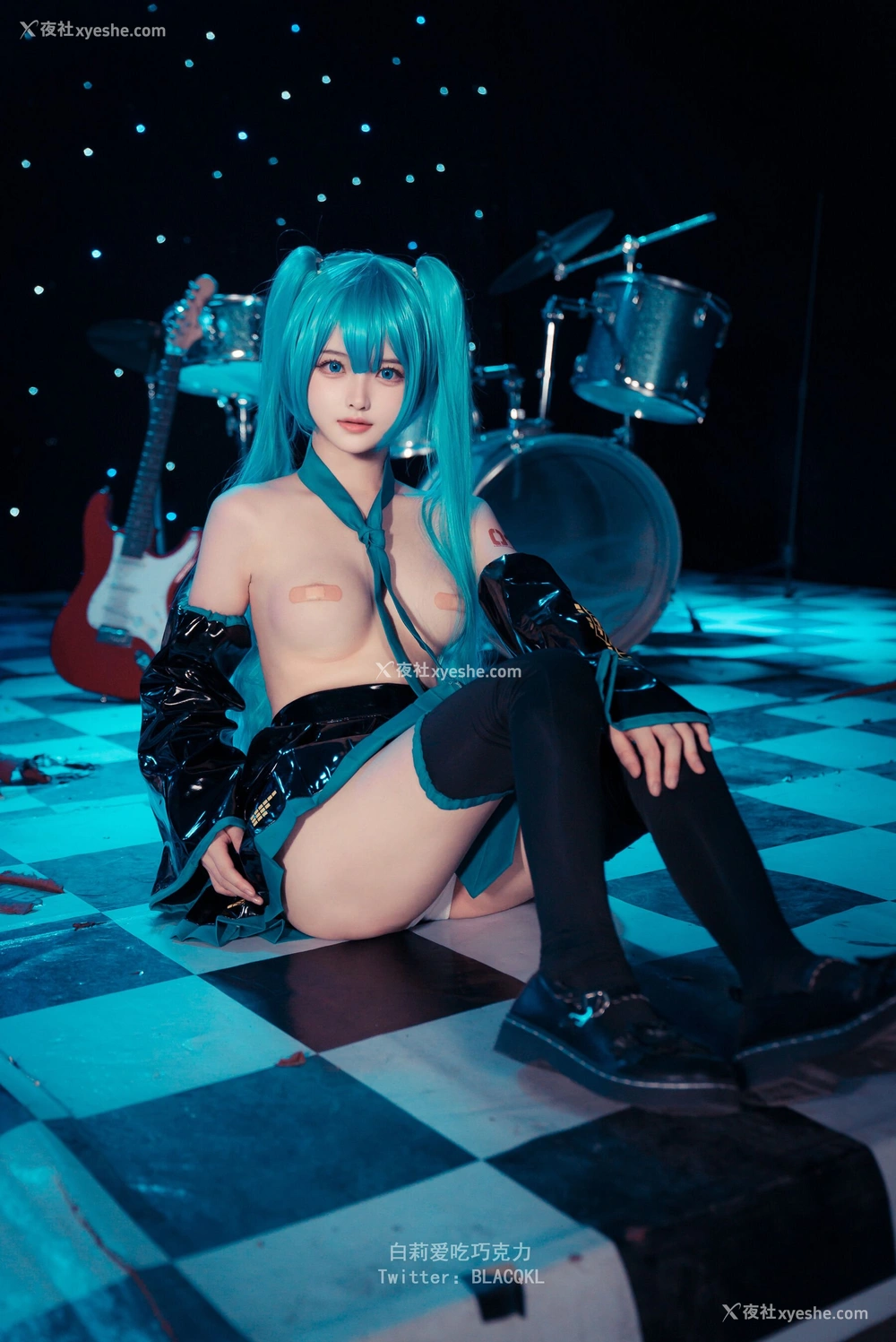 1P - 白莉爱吃巧克力《未来初音 Miku》
