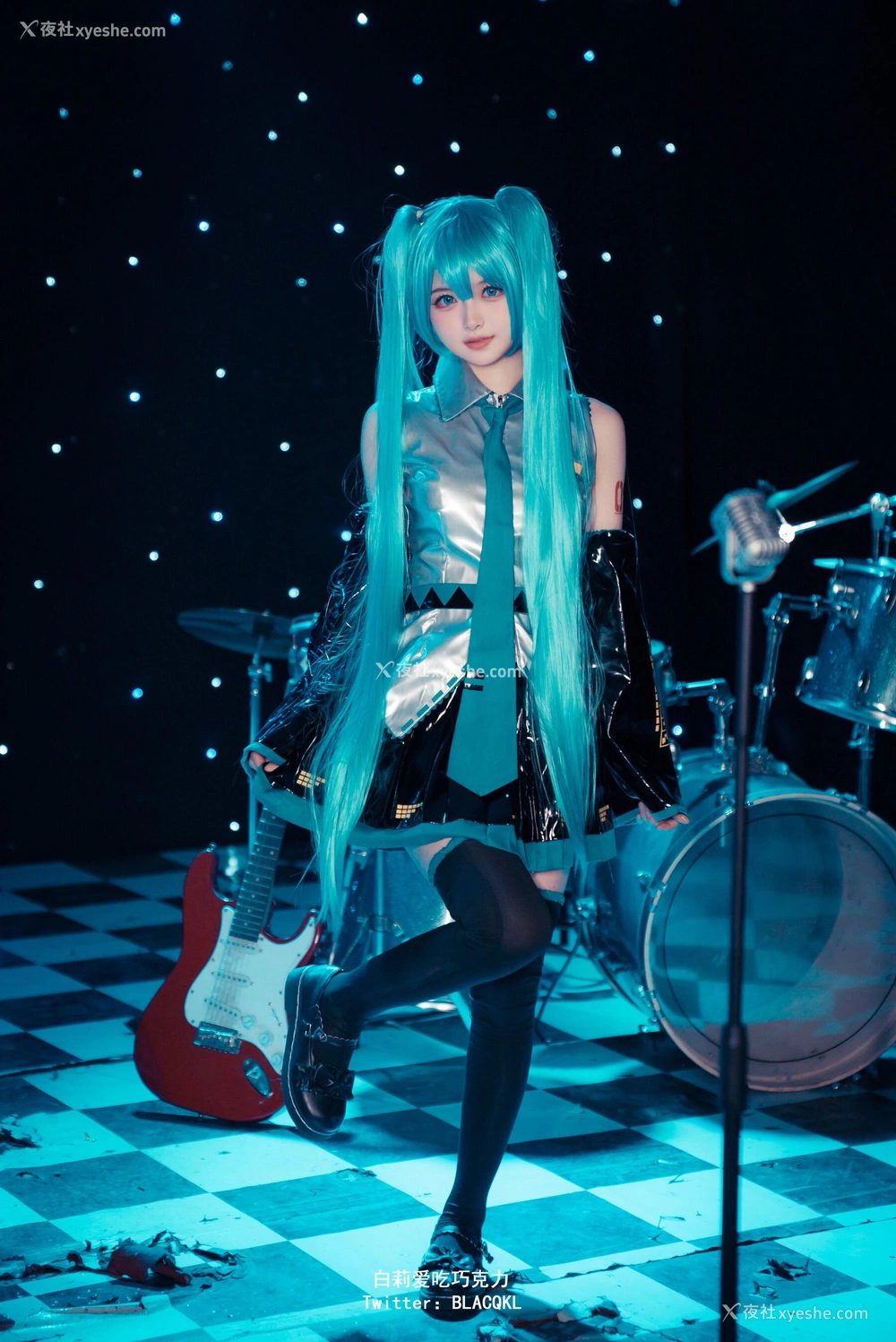 1P - 白莉爱吃巧克力《未来初音 Miku》