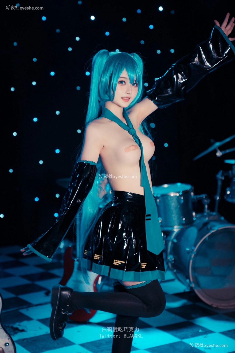 1P - 白莉爱吃巧克力《未来初音 Miku》
