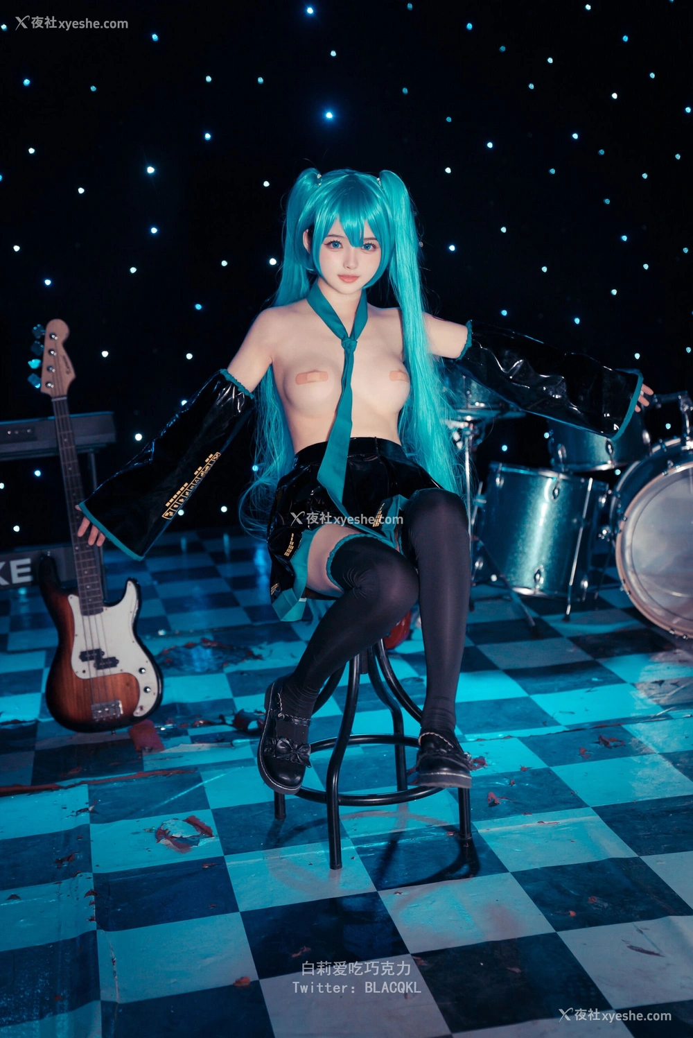 1P - 白莉爱吃巧克力《未来初音 Miku》