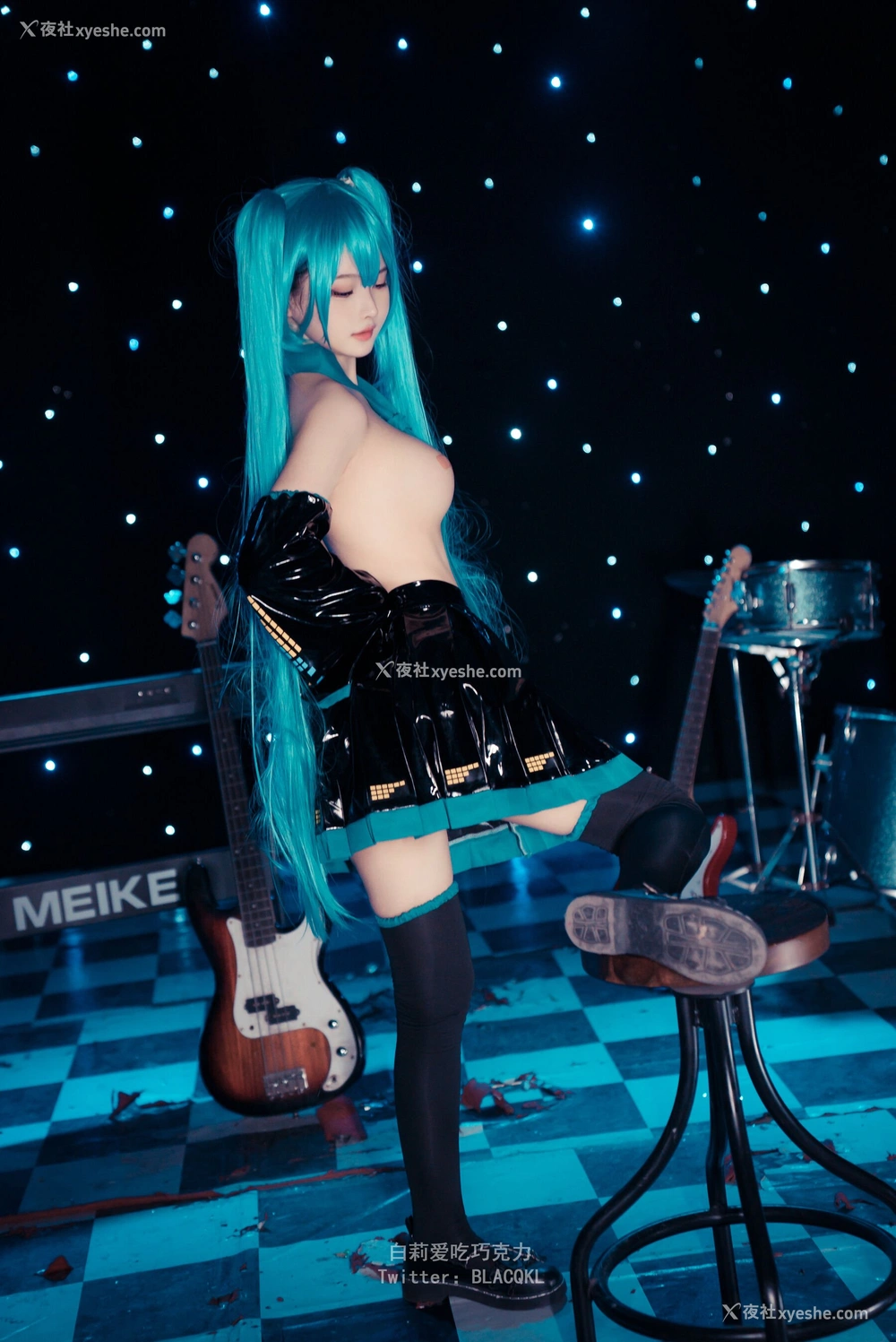 1P - 白莉爱吃巧克力《未来初音 Miku》