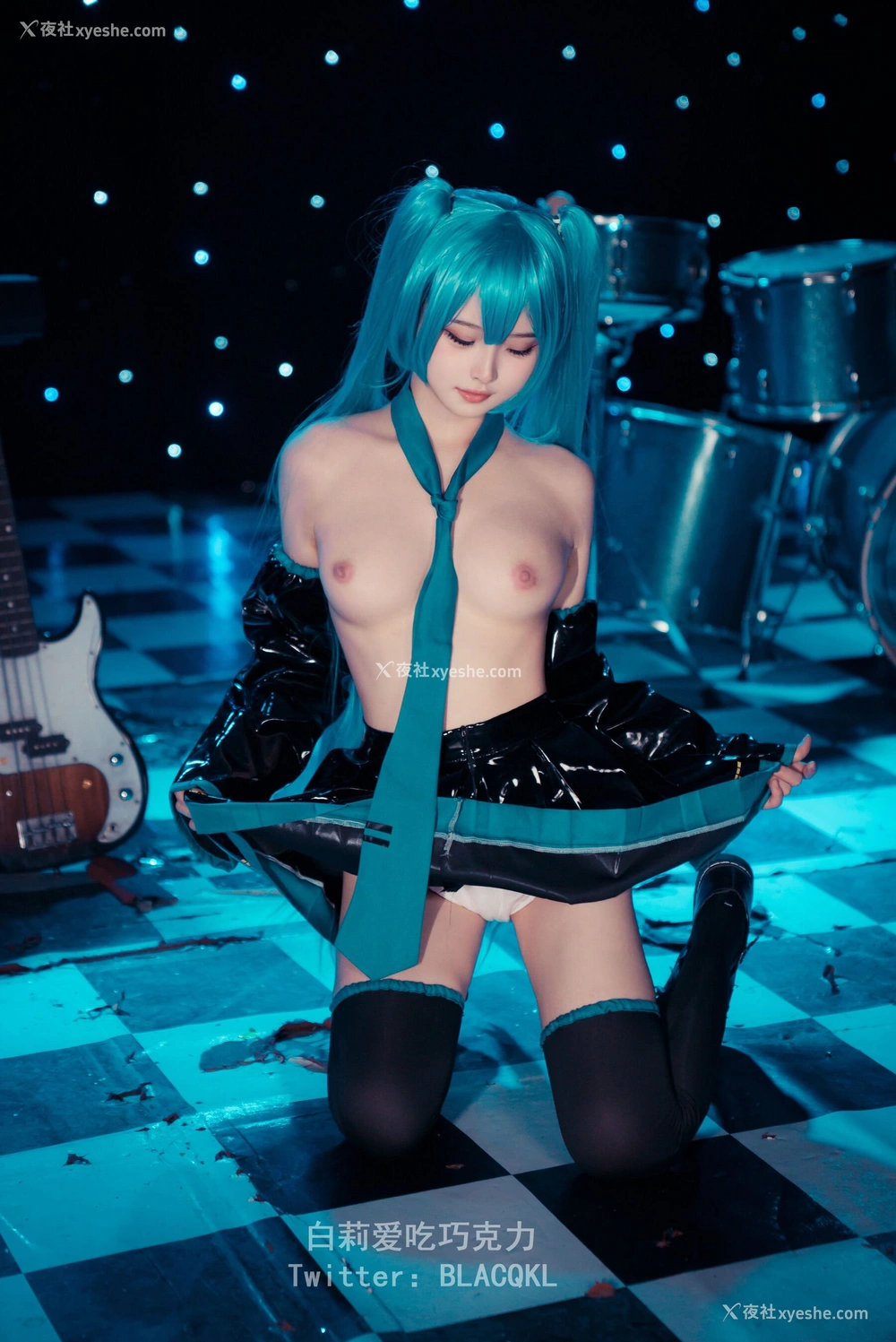 1P - 白莉爱吃巧克力《未来初音 Miku》