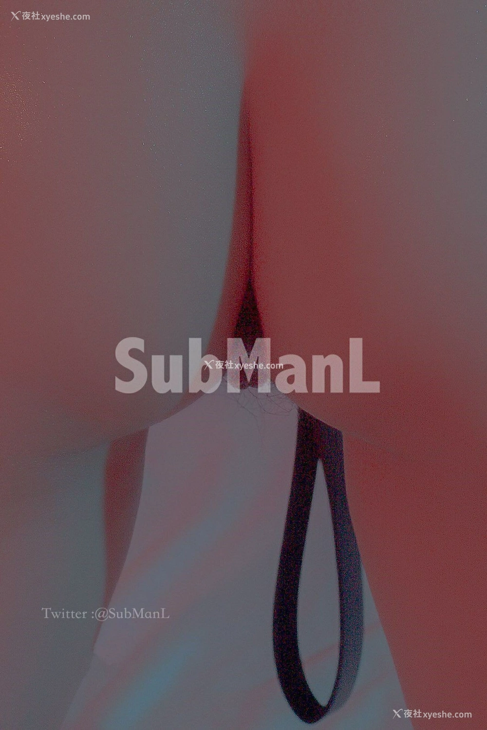 1P - 摄影师 SubManL 大尺度人体私拍合集