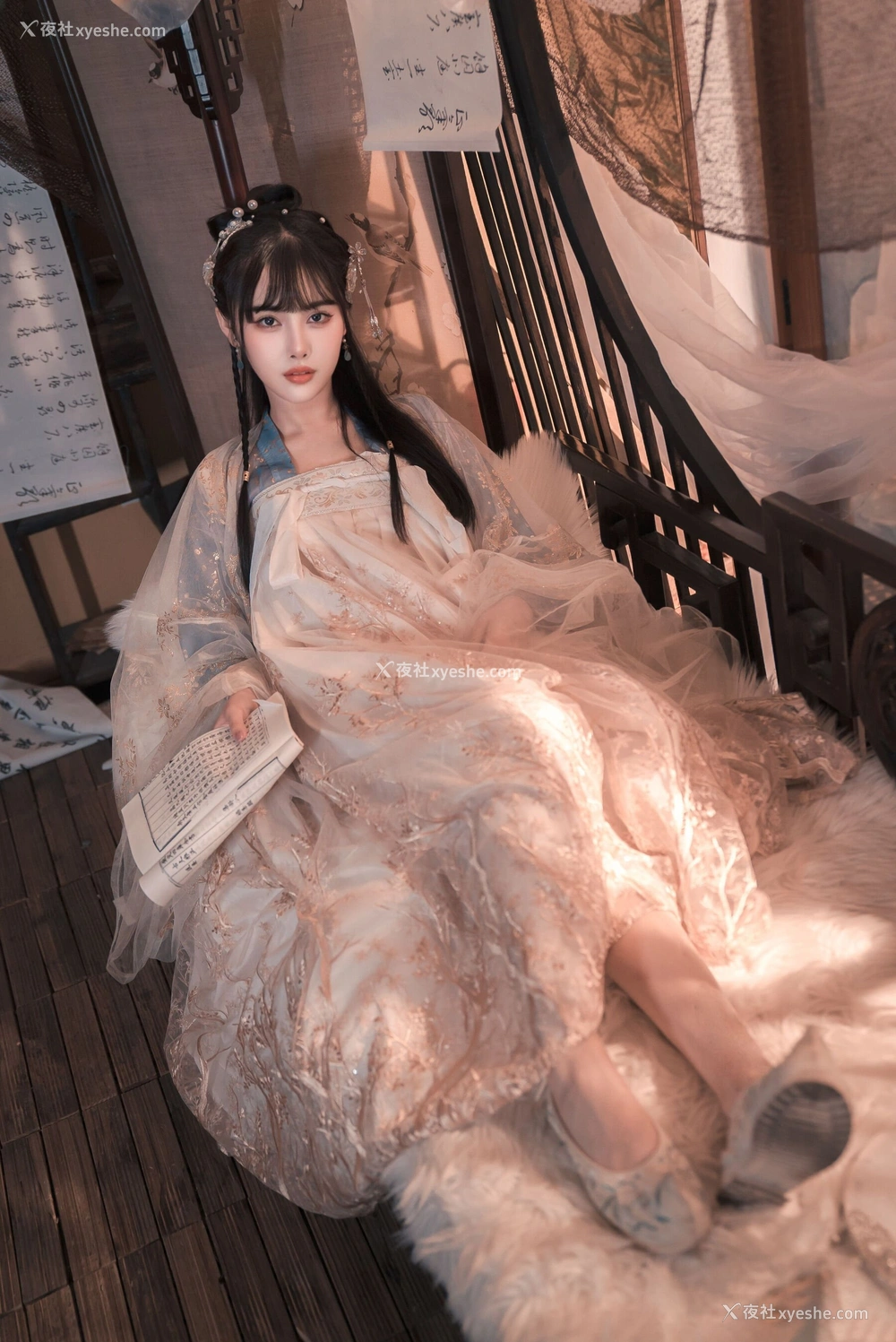 1P - 恋恋艾妮《汉服》