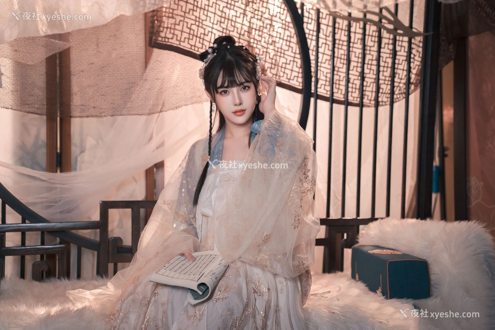 1P - 恋恋艾妮《汉服》