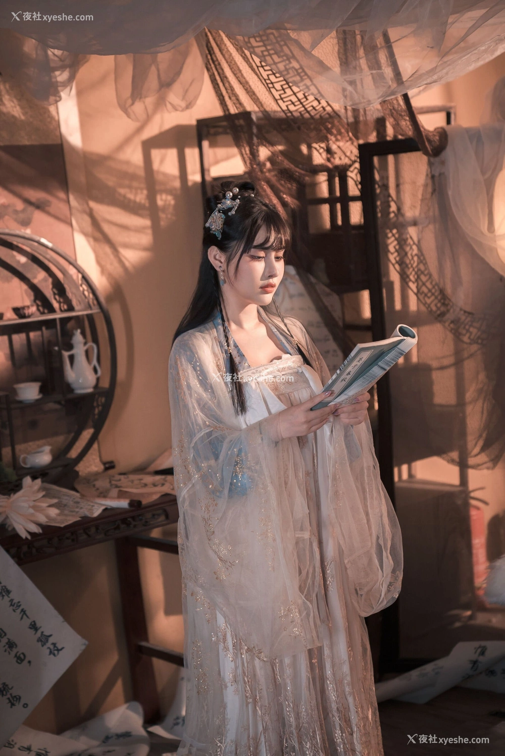 1P - 恋恋艾妮《汉服》