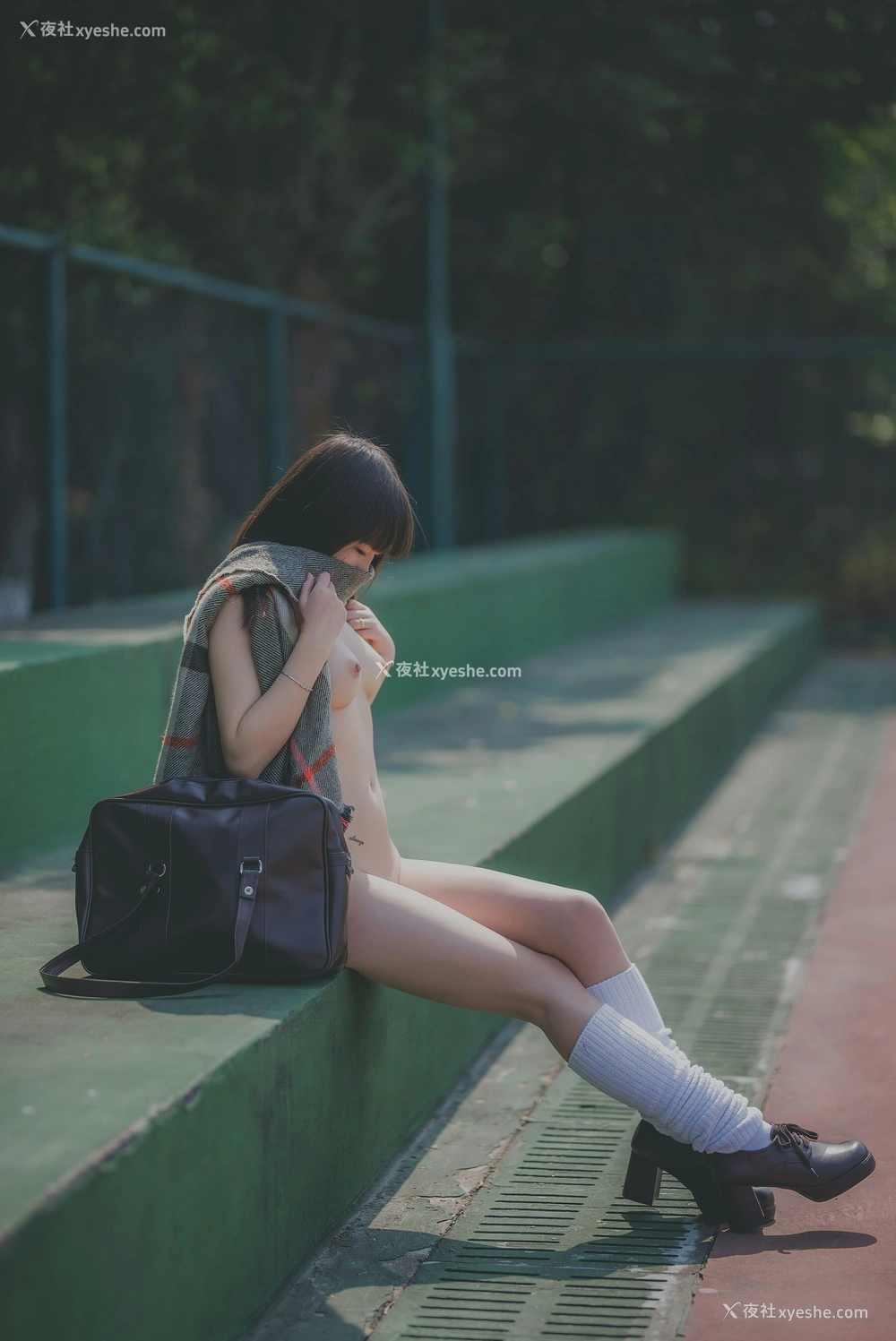1P - 广州大学城露出
